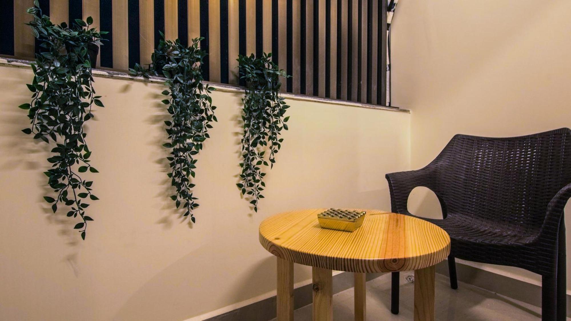 Radhe Suites Χιντεραμπάντ Εξωτερικό φωτογραφία