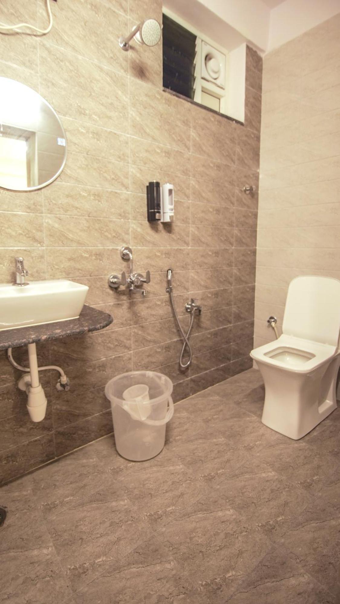 Radhe Suites Χιντεραμπάντ Εξωτερικό φωτογραφία