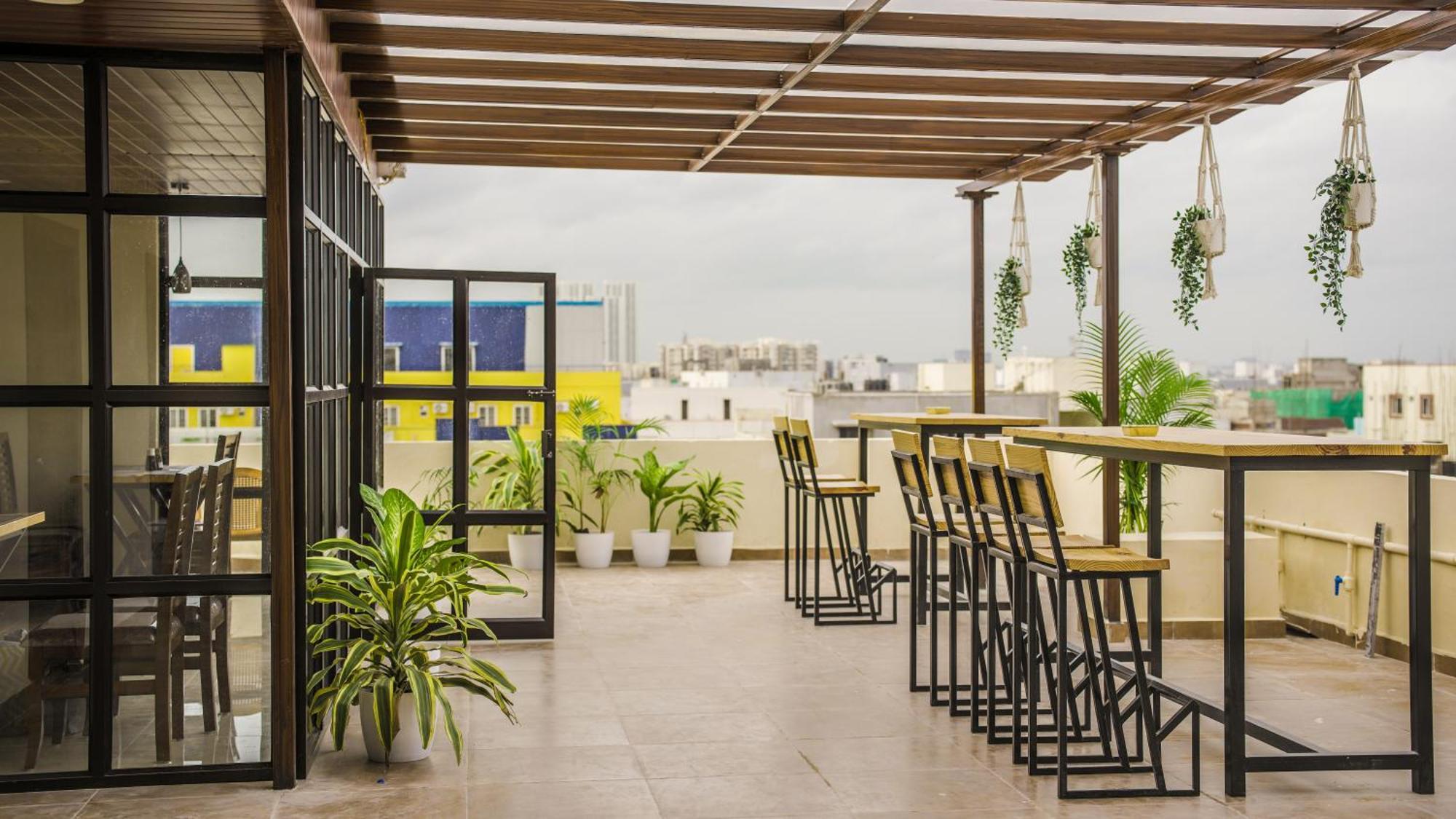 Radhe Suites Χιντεραμπάντ Εξωτερικό φωτογραφία